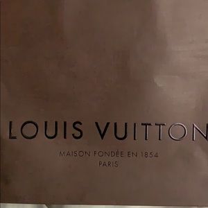 Meet your Posher, Larry